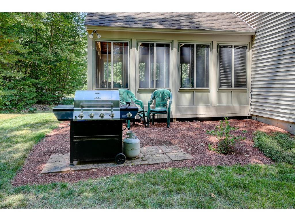 17 Tully Street Windham, NH 03087 - Photo 34 of 36 Gallery Image 34