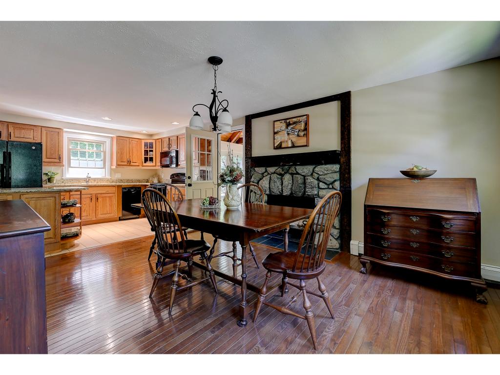 17 Tully Street Windham, NH 03087 - Photo 6 of 36 Gallery Image 6