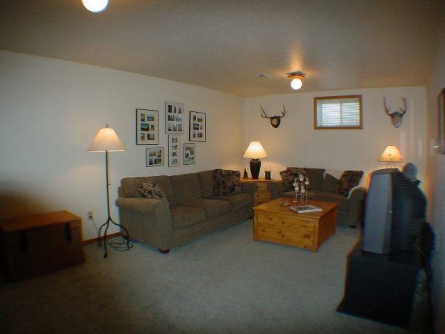 3408 South Whipple Road Spokane Valley, WA 99206 - Photo 8 of 9