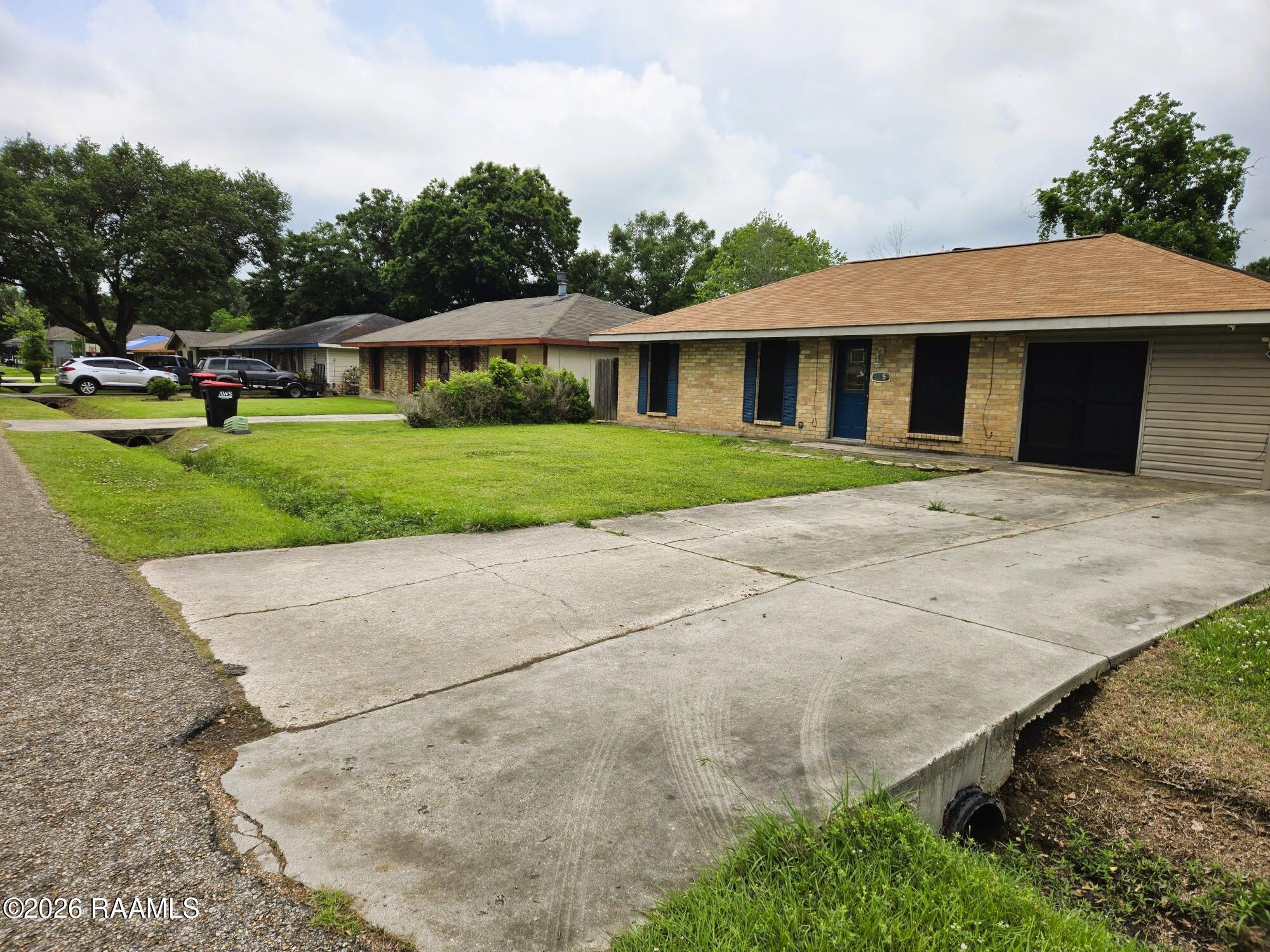 135 Greek Street Lafayette, LA 70507 - Photo 2 of 25 2