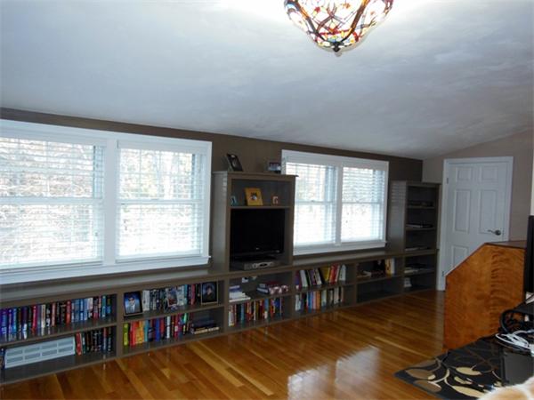 55 Sleigh Road Chelmsford, MA 01824 - Photo 18 of 20 Gallery Image 18