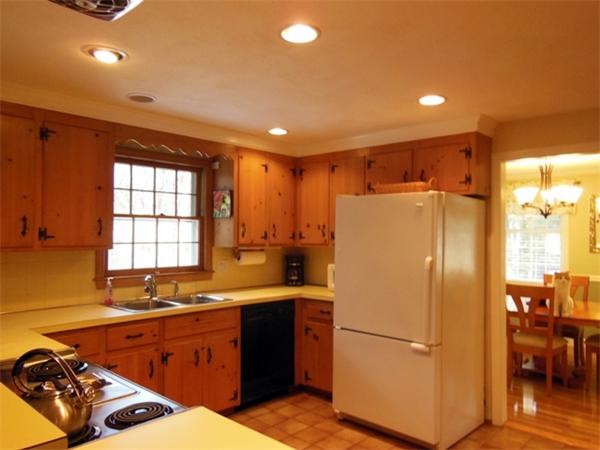 55 Sleigh Road Chelmsford, MA 01824 - Photo 9 of 20 Gallery Image 9