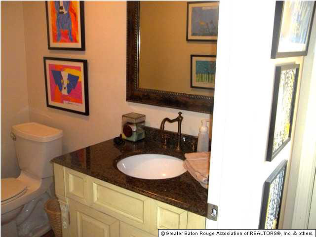725 Burgin Avenue Baton Rouge, LA 70808 - Photo 17 of 27 Gallery Image 17