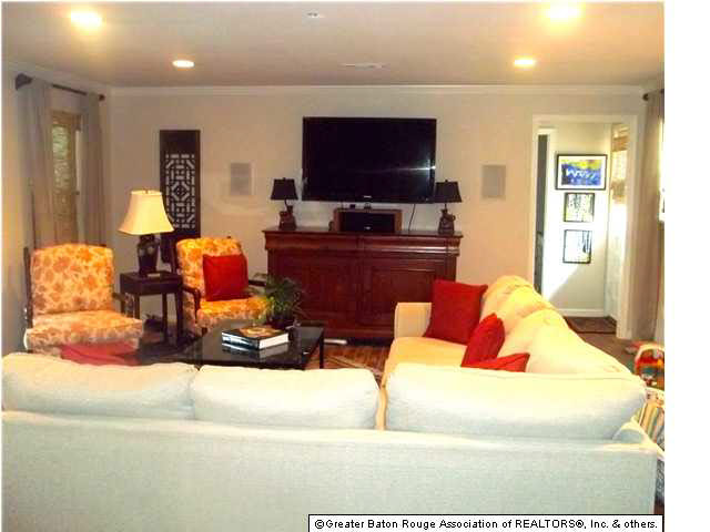 725 Burgin Avenue Baton Rouge, LA 70808 - Photo 7 of 27 Gallery Image 7
