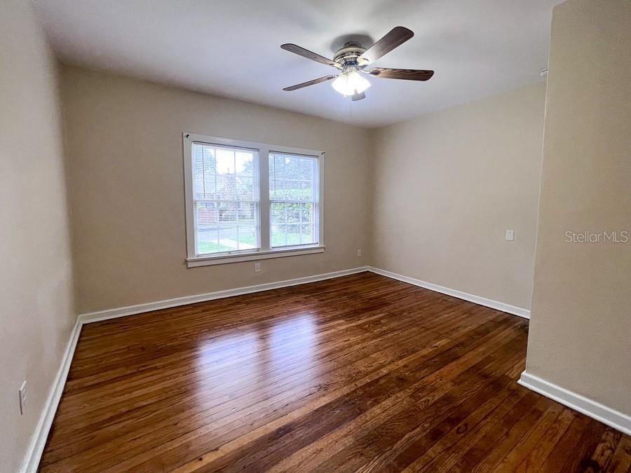 2734 Southwest 3rd Place Gainesville, FL 32607 - Photo 15 of 33