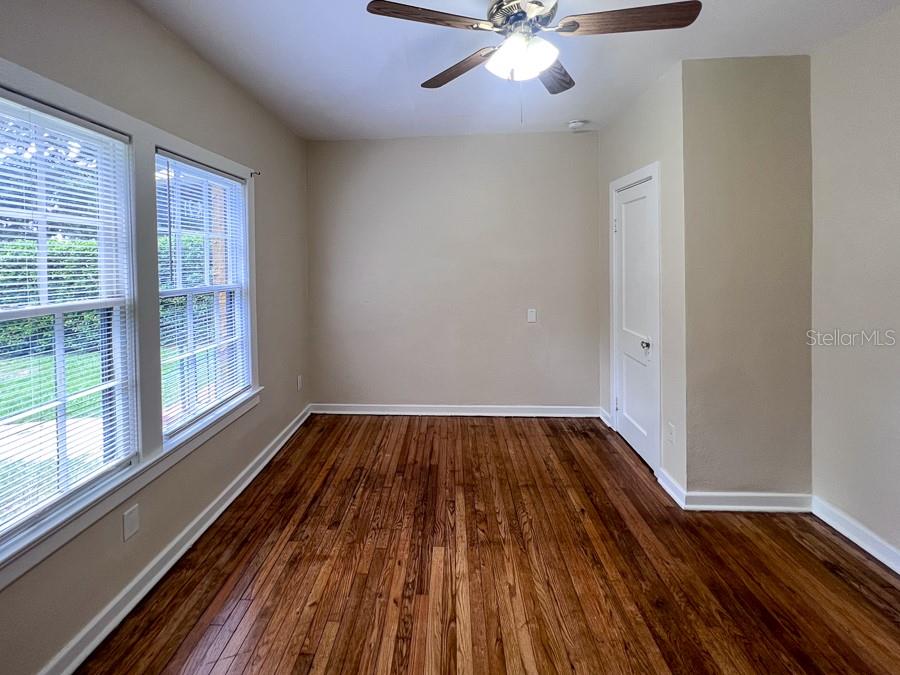 2734 Southwest 3rd Place Gainesville, FL 32607 - Photo 16 of 33