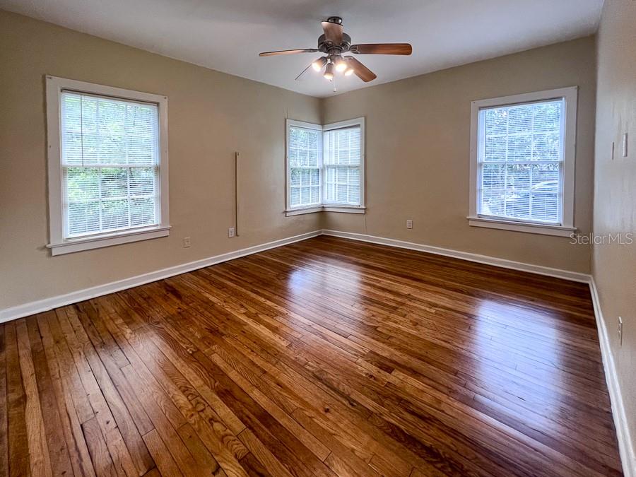 2734 Southwest 3rd Place Gainesville, FL 32607 - Photo 19 of 33