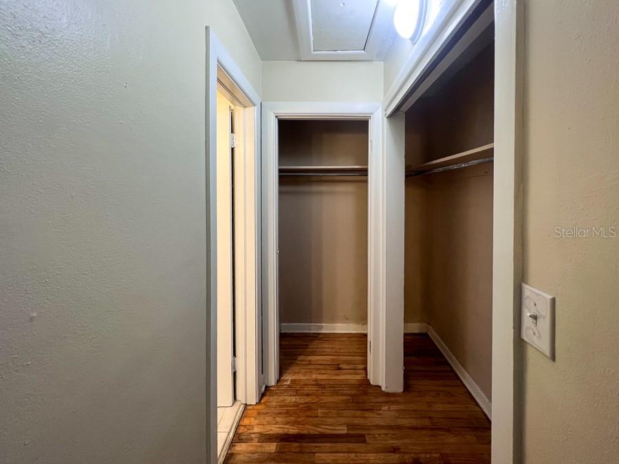 2734 Southwest 3rd Place Gainesville, FL 32607 - Photo 23 of 33