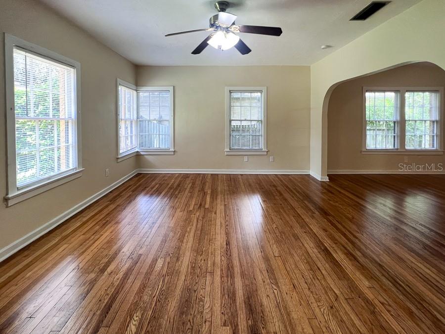 2734 Southwest 3rd Place Gainesville, FL 32607 - Photo 3 of 33