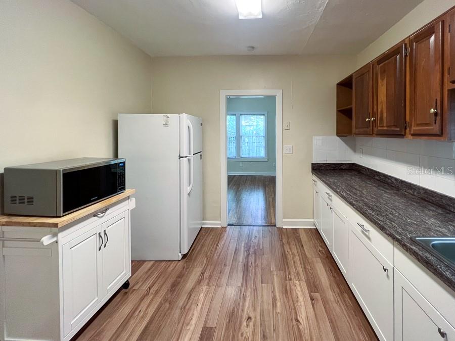 2734 Southwest 3rd Place Gainesville, FL 32607 - Photo 7 of 33