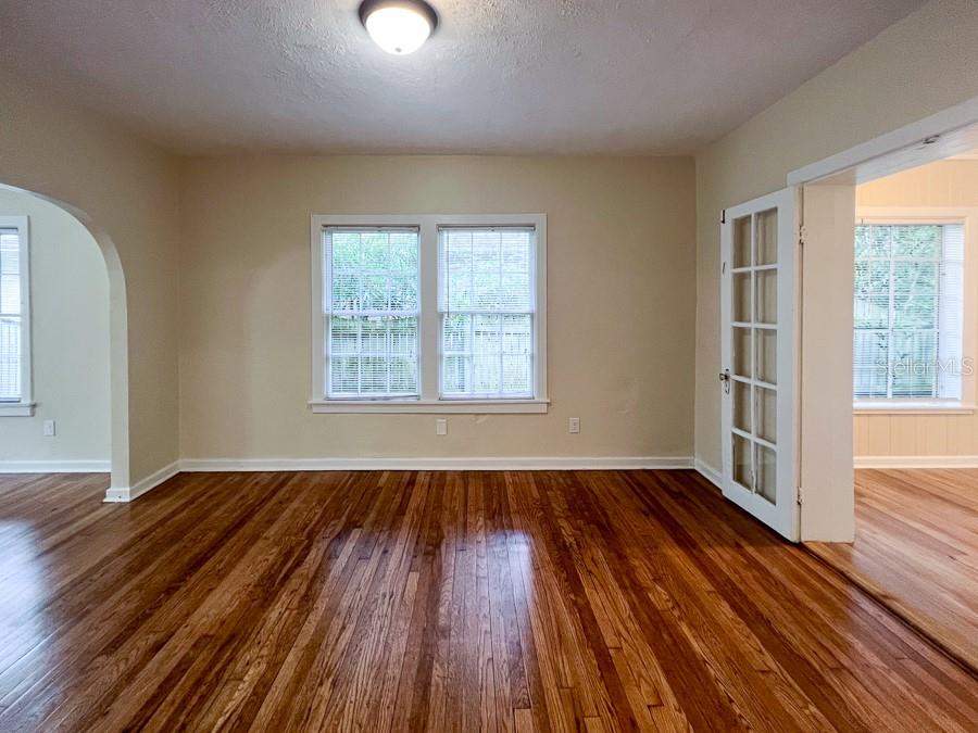 2734 Southwest 3rd Place Gainesville, FL 32607 - Photo 8 of 33