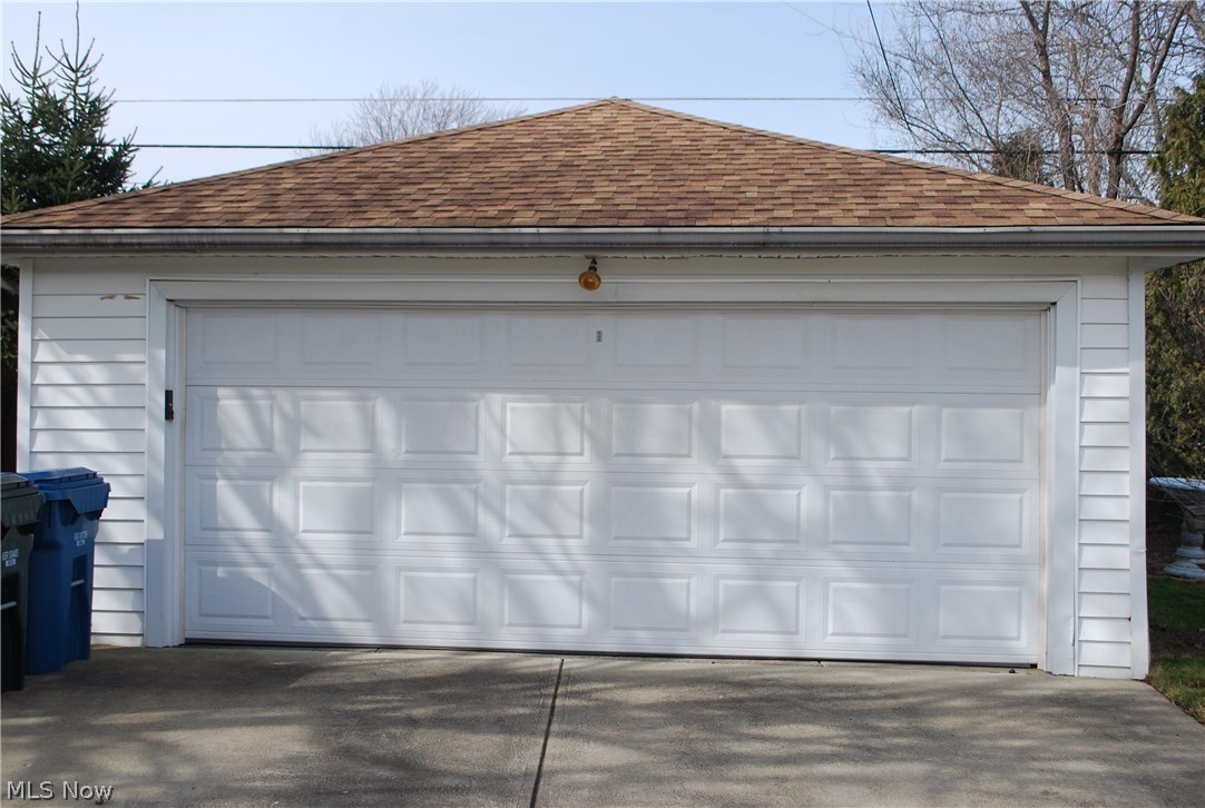 7320 Oakwood Road Parma, OH 44130 - Photo 23 of 24