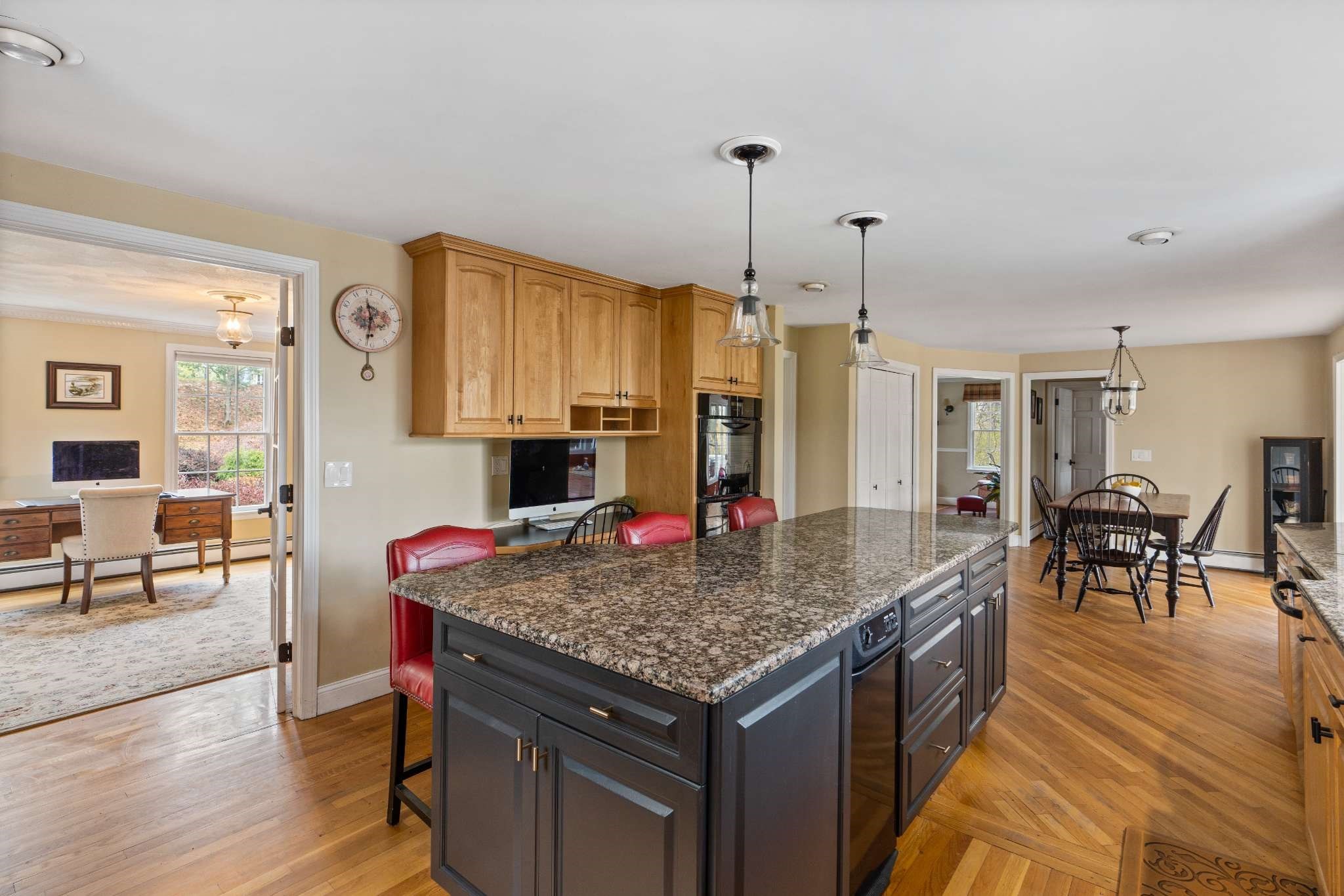 8 Greybirch Road Andover, MA 01810 - Photo 4 of 42 Gallery Image 4