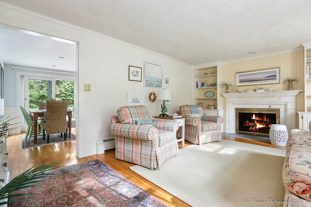 23 Alan Road Hamilton, MA 01982 - Photo 8 of 30 Gallery Image 8