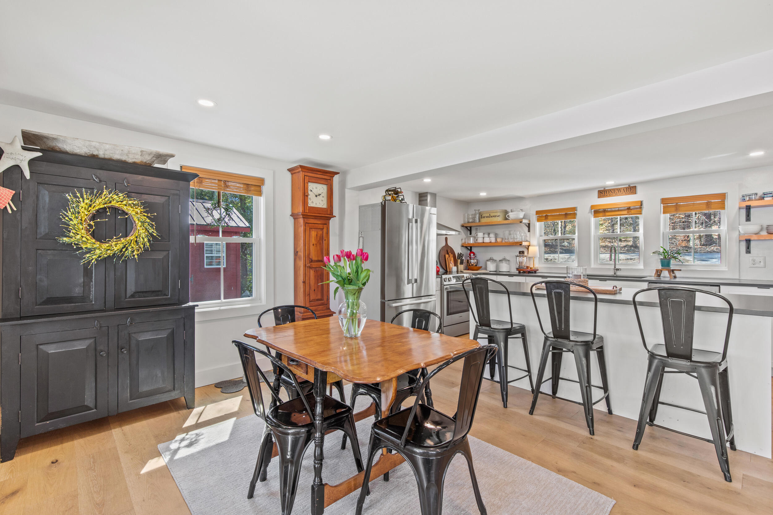 18 Mayberry Road Gray, ME 04039 - Photo 14 of 46 18 mayberry rdgray-14