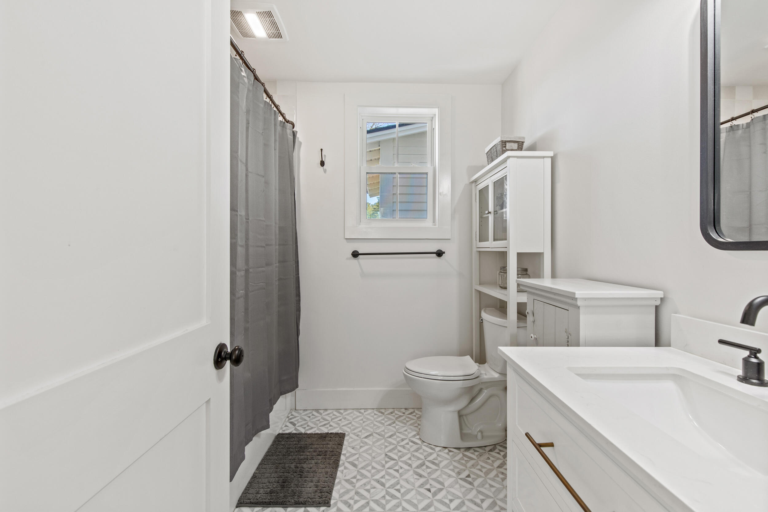 18 Mayberry Road Gray, ME 04039 - Photo 23 of 46 18 mayberry rdgray-22