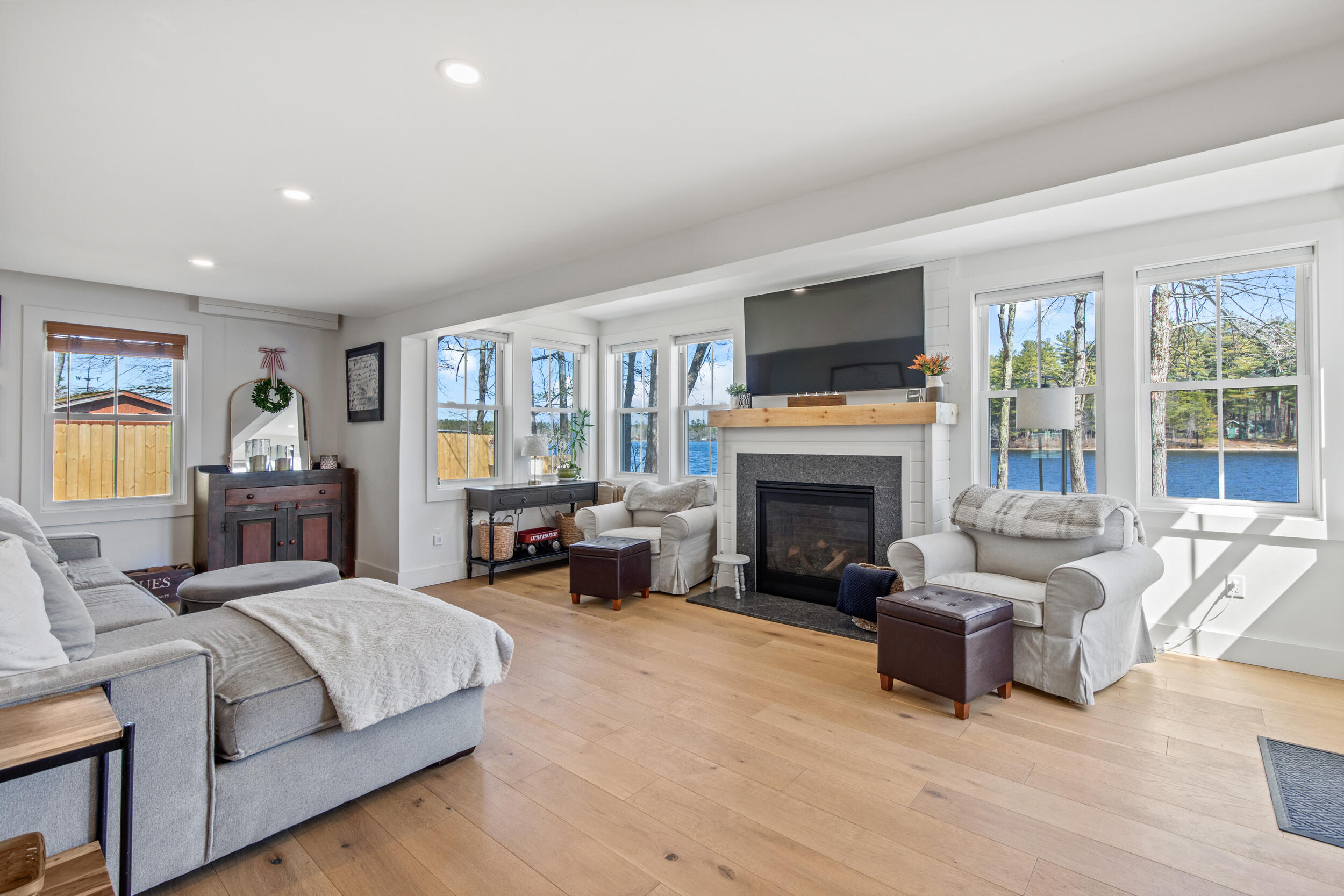 18 Mayberry Road Gray, ME 04039 - Photo 10 of 46 18 mayberry rdgray-15