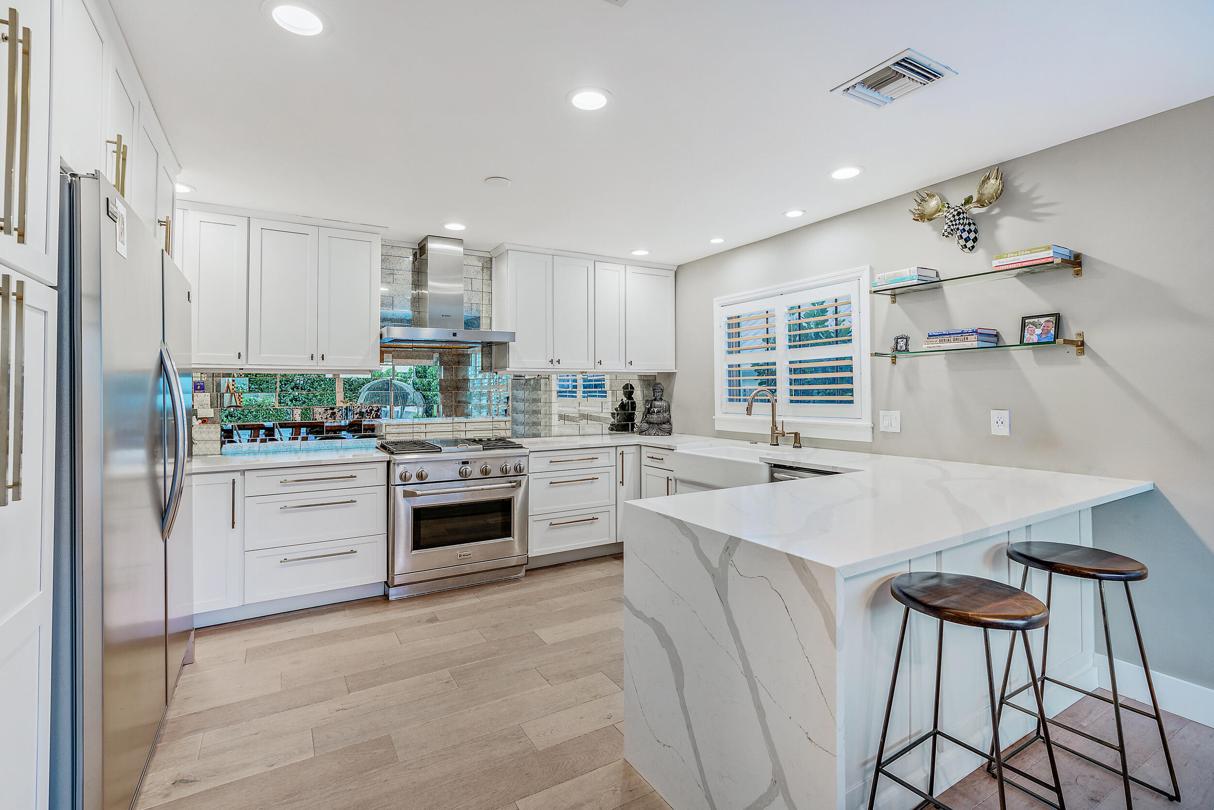 18965 Southeast County Line Road Tequesta, FL 33469 - Photo 13 of 39 18965 SE County Line Rd-22 -ok