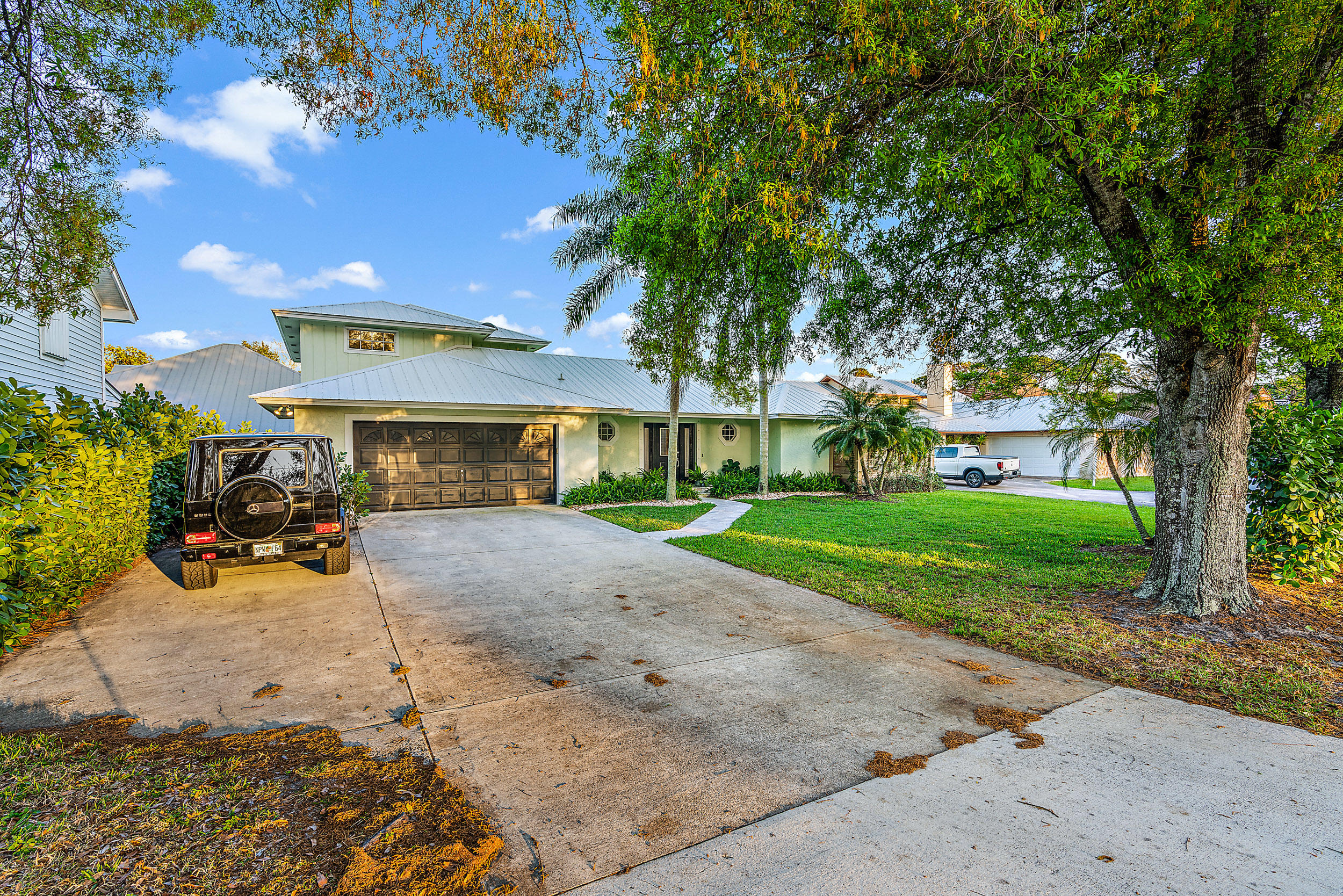 18965 Southeast County Line Road Tequesta, FL 33469 - Photo 32 of 39 18965 SE County Line Rd-14