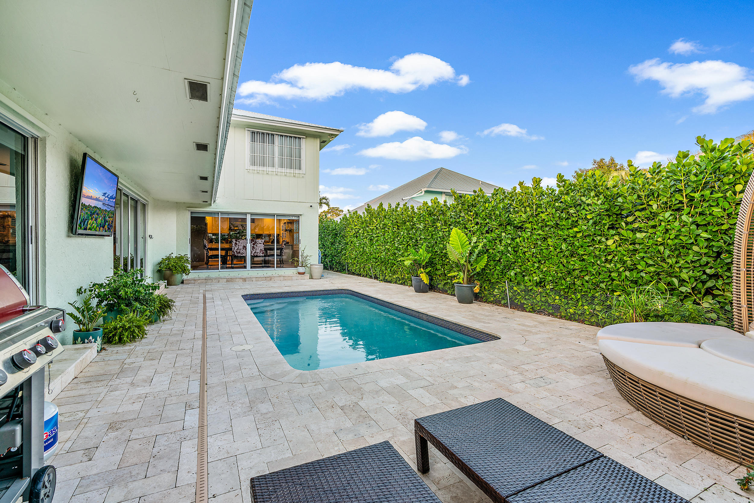 18965 Southeast County Line Road Tequesta, FL 33469 - Photo 35 of 39 18965 SE County Line Rd-17