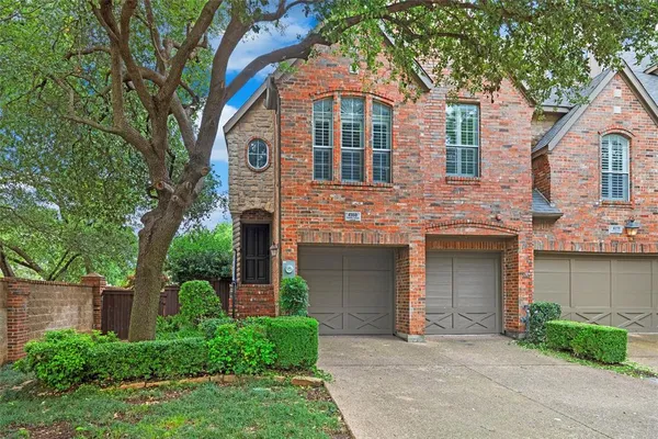 $475,000 | 4160 Towne Green Circle, Addison, TX 75001