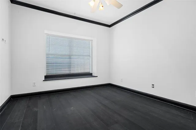 $499,900 | 4160 Towne Green Circle, Addison, TX 75001