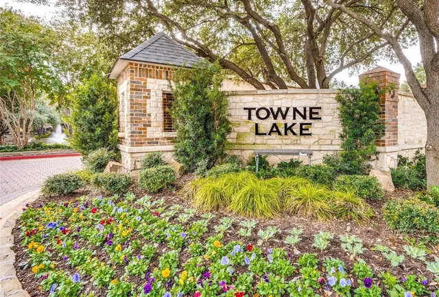 $499,900 | 4160 Towne Green Circle, Addison, TX 75001