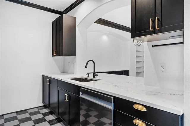 $499,900 | 4160 Towne Green Circle, Addison, TX 75001