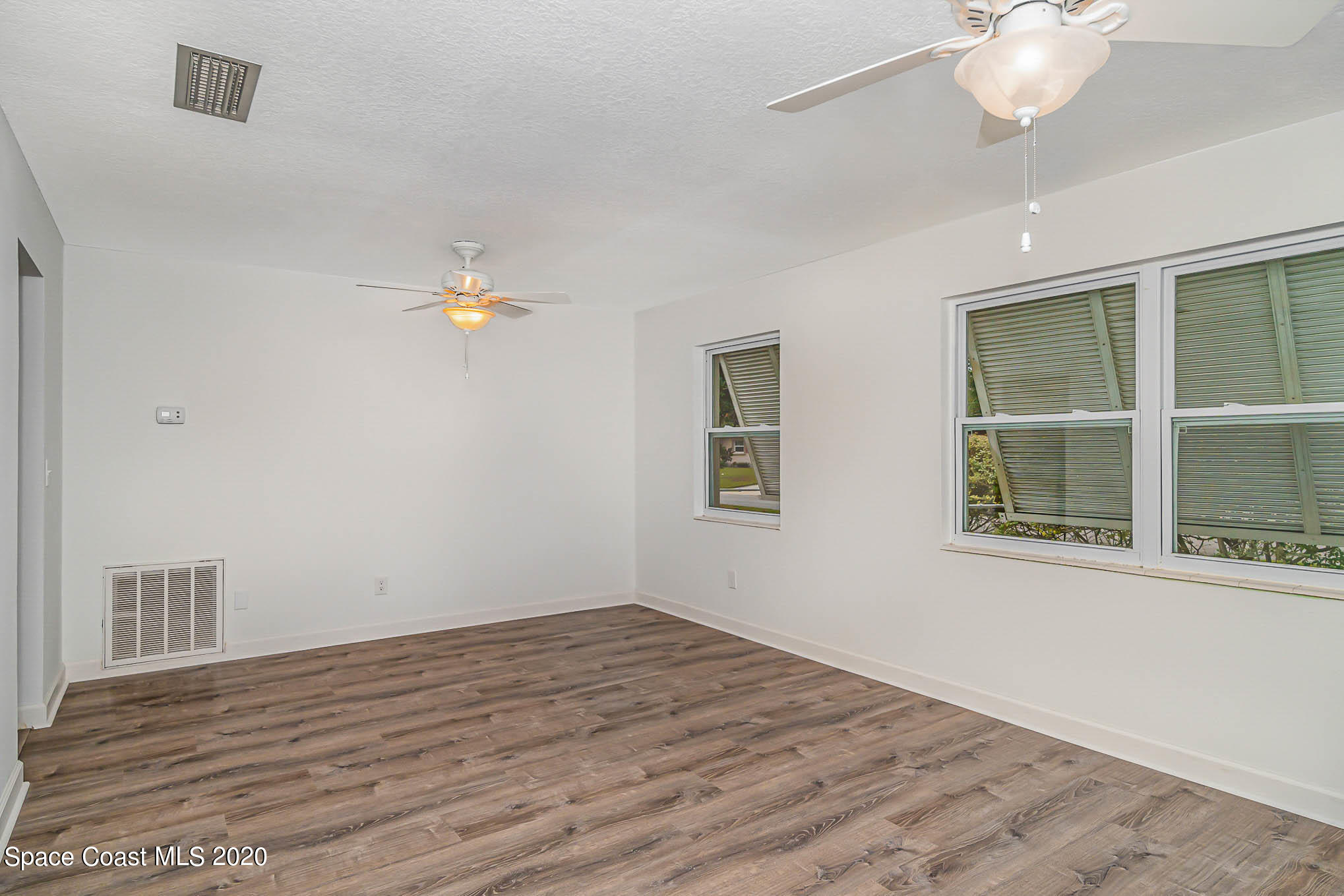 245 Monaco Road West Melbourne, FL 32904 - Photo 7 of 24 Living