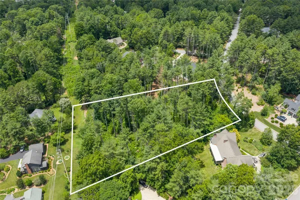 $325,000 | 4 Dunnwoody Drive, Arden, NC 28704