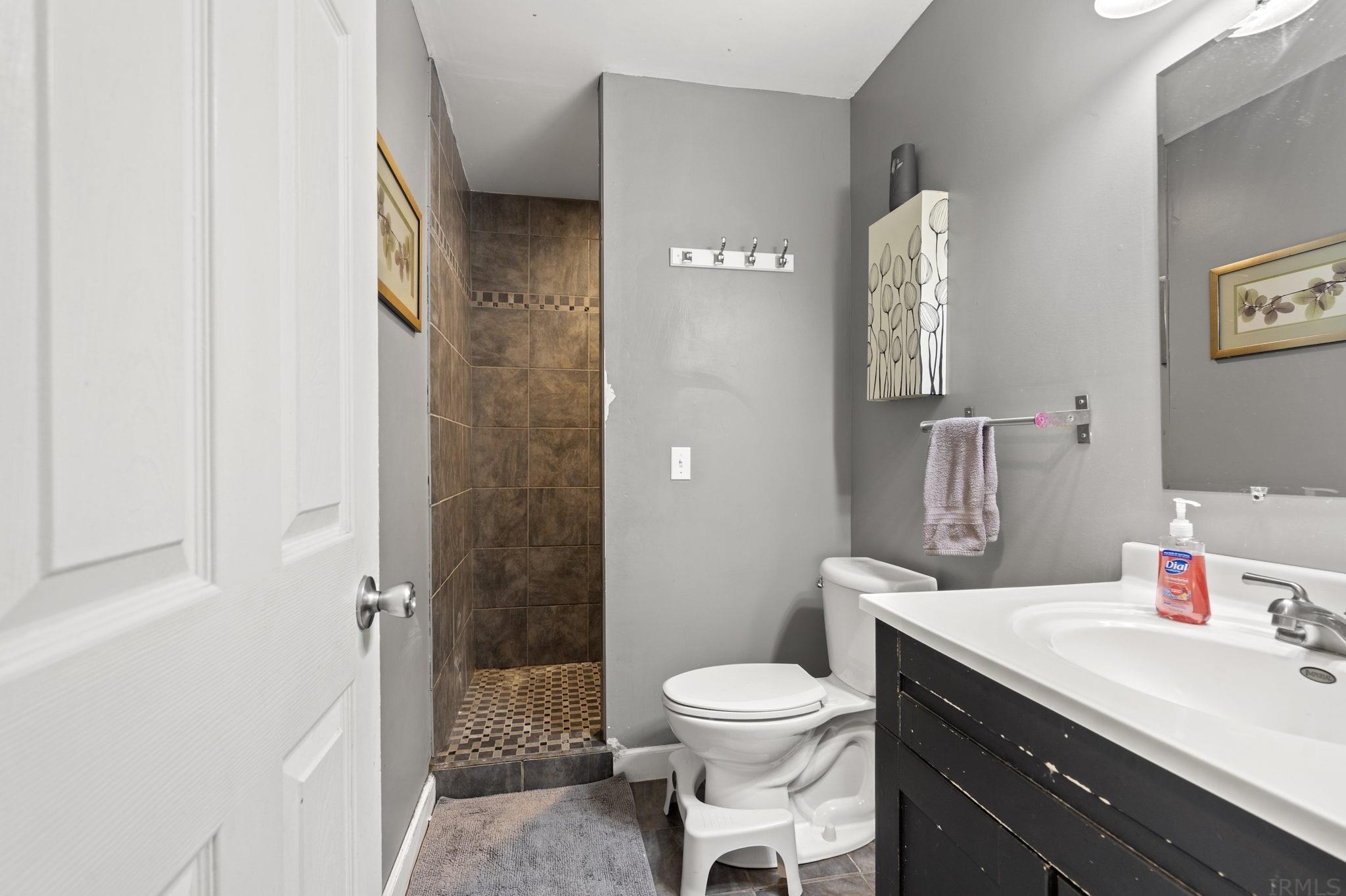 1222 Applewood Road Fort Wayne, IN 46825 - Photo 22 of 31 Gallery Image 22