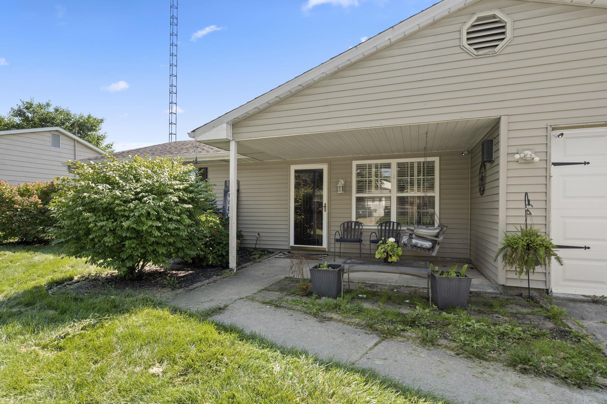 1222 Applewood Road Fort Wayne, IN 46825 - Photo 4 of 31 Gallery Image 4