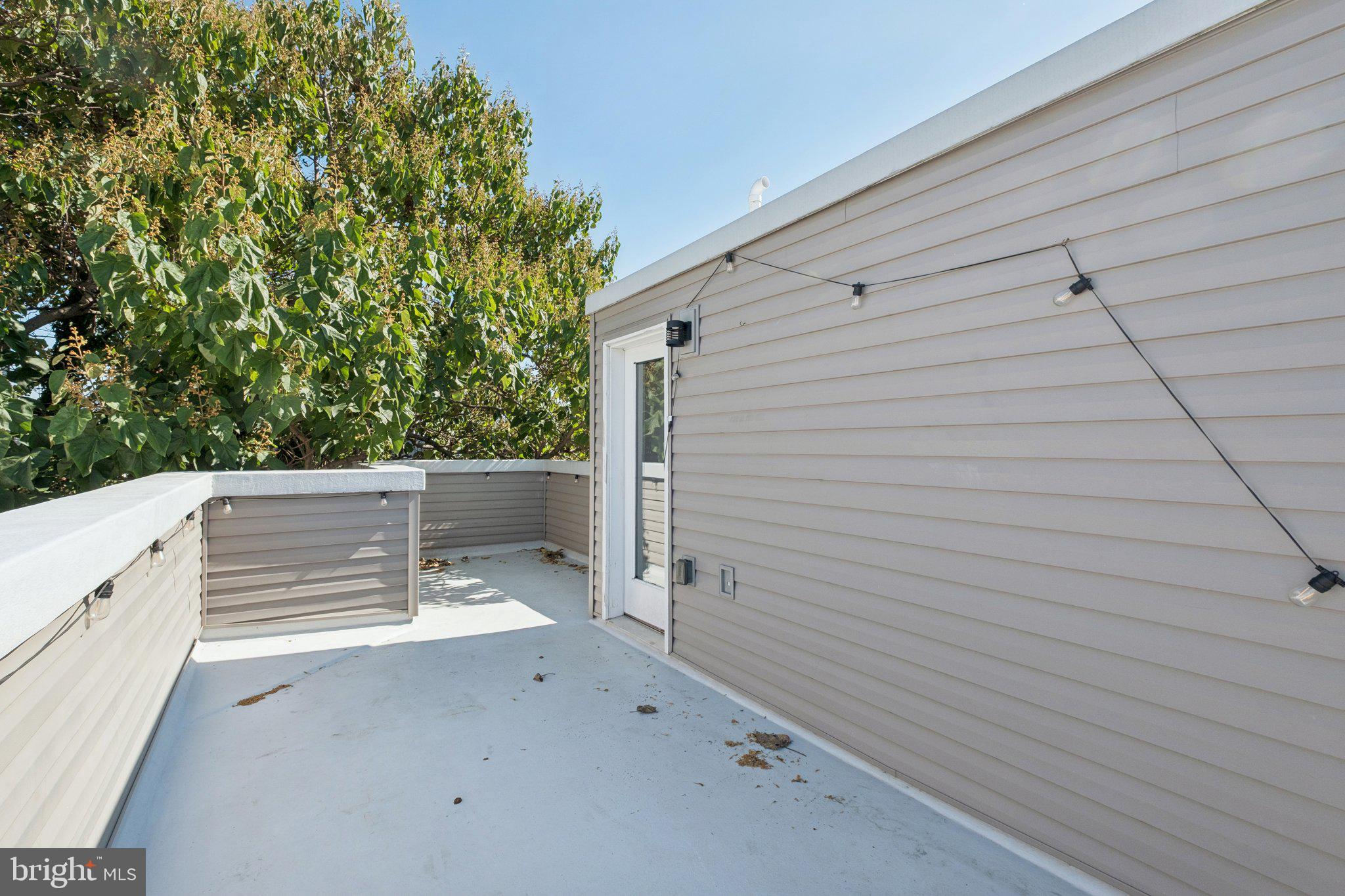 1533 South Lambert Street Philadelphia, PA 19146 - Photo 27 of 29 a view of backyard space