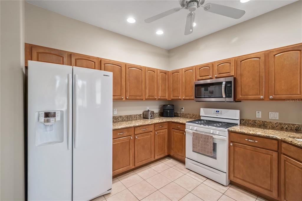 9300 Southwest 90th Street Ocala, FL 34481 - Photo 12 of 46