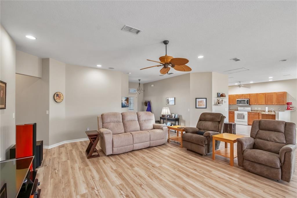 9300 Southwest 90th Street Ocala, FL 34481 - Photo 16 of 46