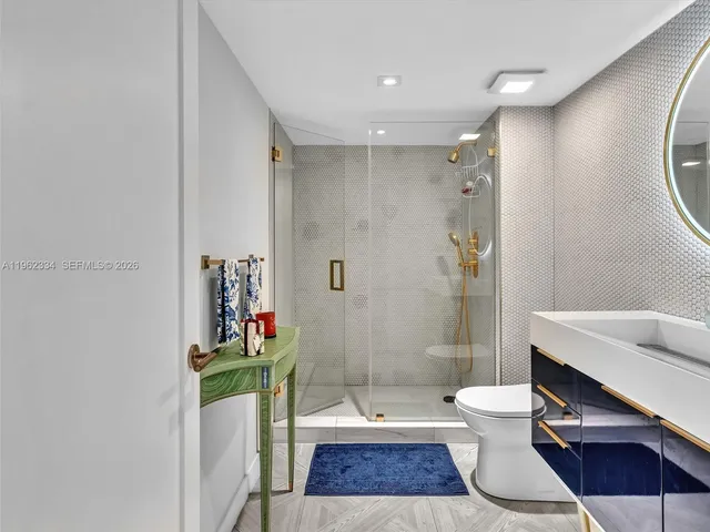 $9,850 | 101 Crandon Boulevard, Unit 479, Key Biscayne, FL 33149