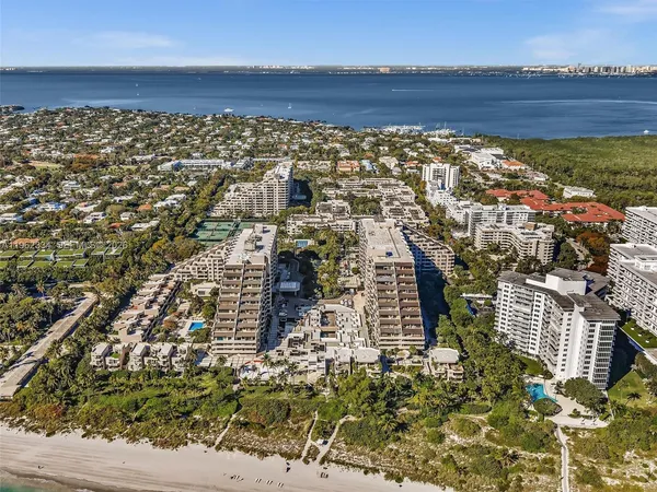 $9,850 | 101 Crandon Boulevard, Unit 479, Key Biscayne, FL 33149