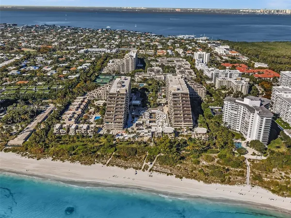 $9,850 | 101 Crandon Boulevard, Unit 479, Key Biscayne, FL 33149