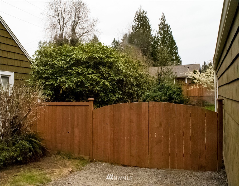 1806 Boulevard Road Southeast Olympia, WA 98501 - Photo 22 of 25 Gallery Image 22