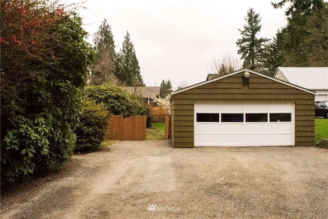 1806 Boulevard Road Southeast Olympia, WA 98501 - Photo 4 of 25 Gallery Image 4