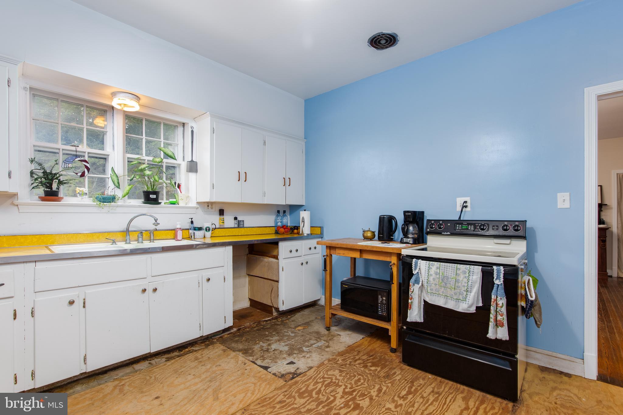 13907 Woodmore Road Bowie, MD 20721 - Photo 11 of 30 Gallery Image 11