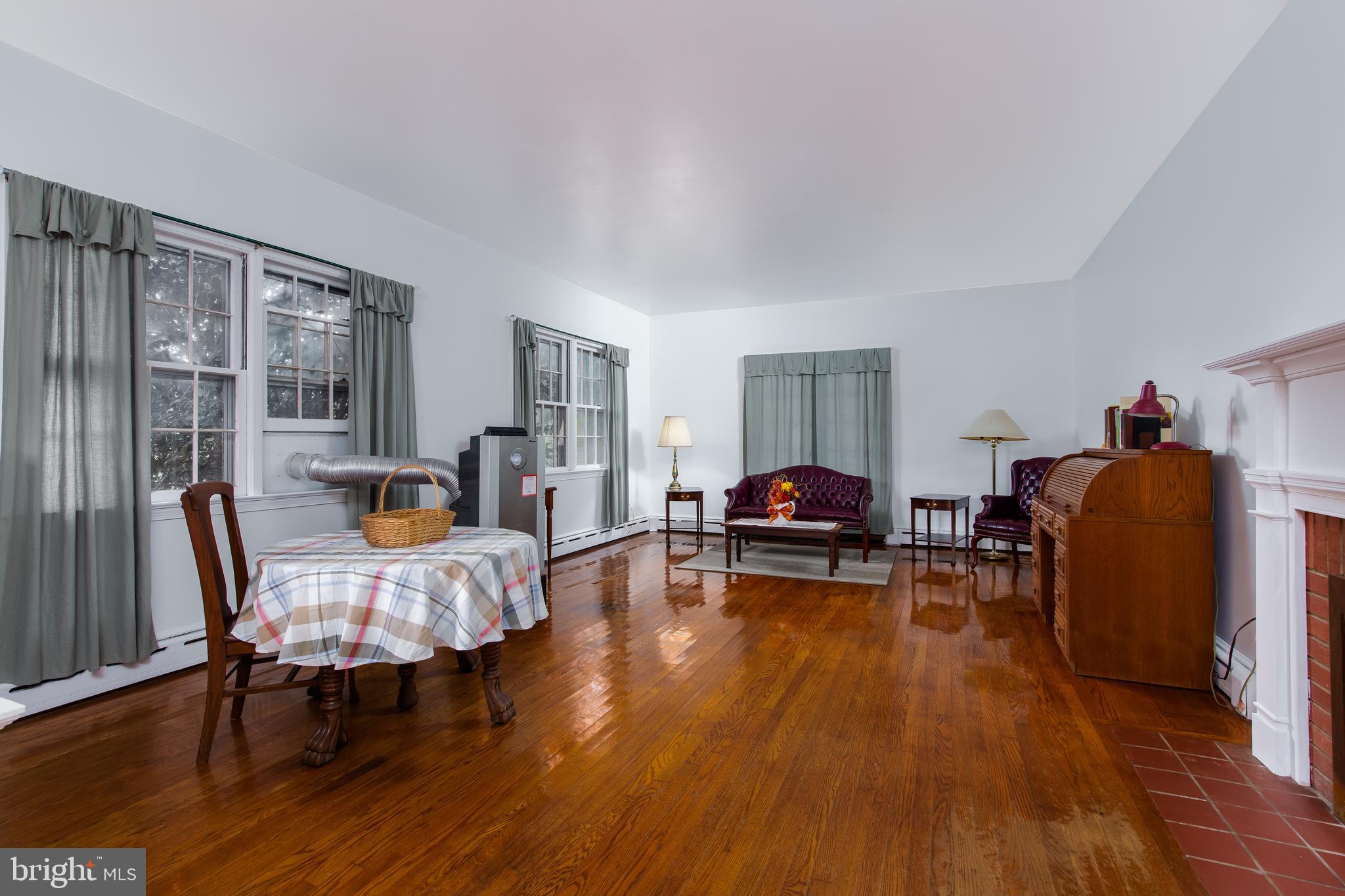 13907 Woodmore Road Bowie, MD 20721 - Photo 21 of 30 Gallery Image 21