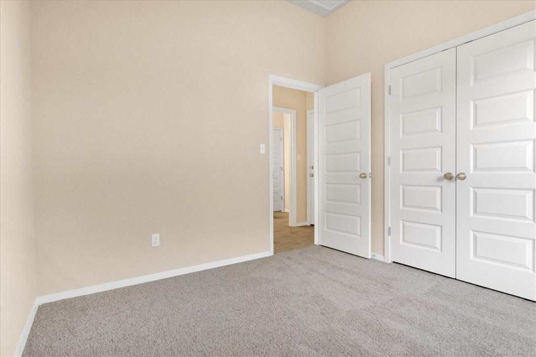 100 Four Star Drive Elgin, TX 78621 - Photo 13 of 20