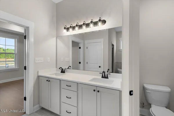 $338,900 | 538 Bolivar Drive, Nesbit, MS 38651