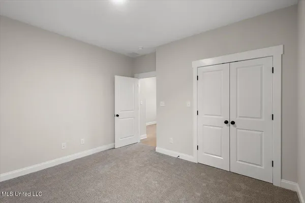 $338,900 | 538 Bolivar Drive, Nesbit, MS 38651