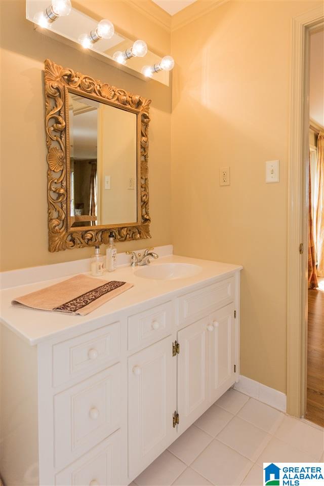 1845 Saulter Road Birmingham, AL 35209 - Photo 20 of 45