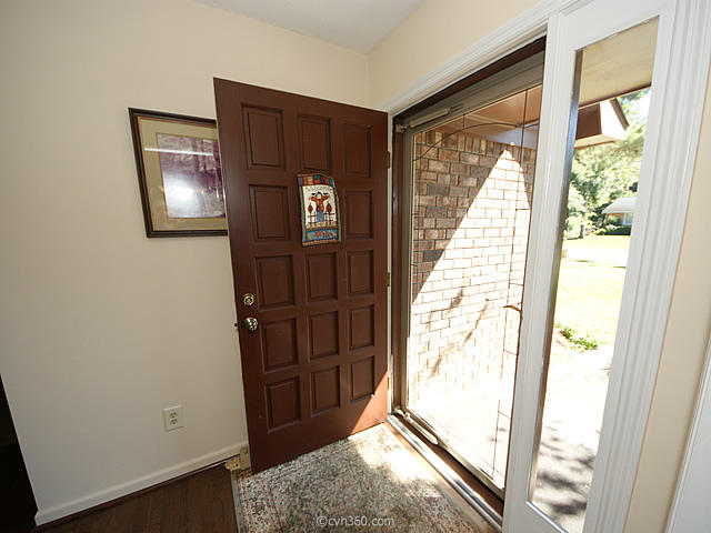1285 Old Colony Road Mount Pleasant, SC 29464 - Photo 5 of 34 04