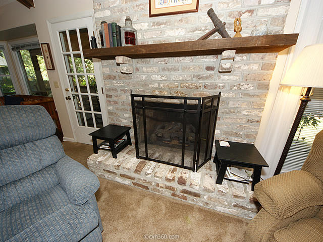 1285 Old Colony Road Mount Pleasant, SC 29464 - Photo 9 of 34 08