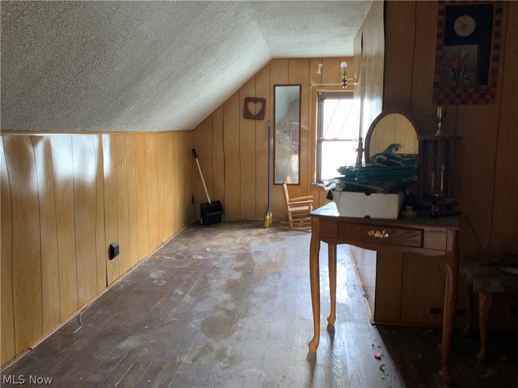 679 State Road Northwest Warren, OH 44483 - Photo 12 of 13 Gallery Image 12