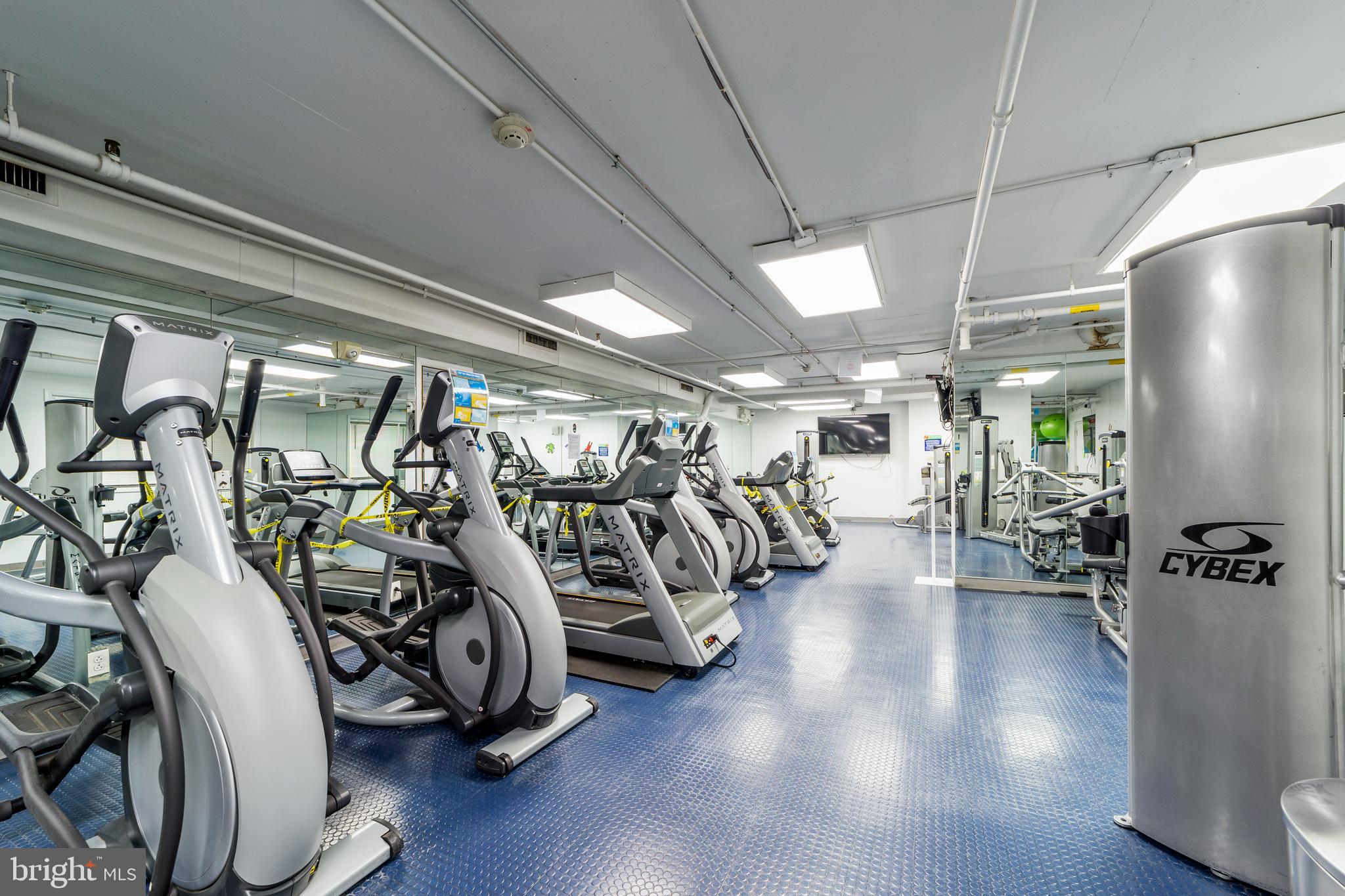 2101 Chestnut Street, Unit 415A Philadelphia, PA 19103 - Photo 13 of 20 a view of a room with gym equipment